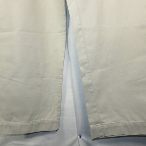 Dockers Iconic Khaki Pants Vintage 2005 Relaxed Fit Beige NEW NWT Mens 42 x 32 - Picture 5 of 16
